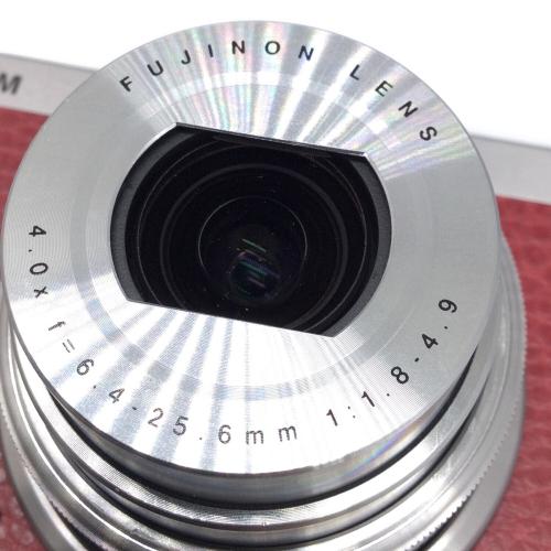 FUJIFILM (フジフィルム) コンパクトデジタルカメラ XF1