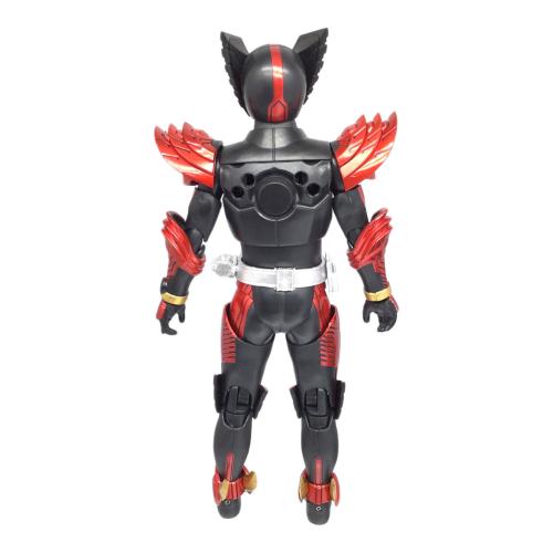 BANDAI S.H.Figuarts 仮面ライダー タジャドルコンボ