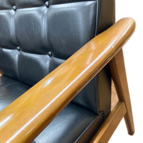 カリモク60 (カリモクロクマル) Kチェア1シーター