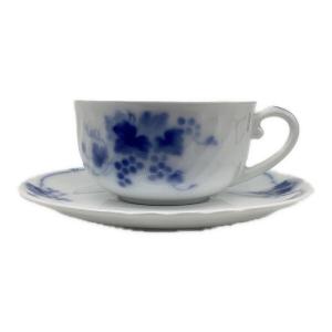 大倉陶園 (オオクラトウエン) カップ&ソーサー ぶどう畑の風