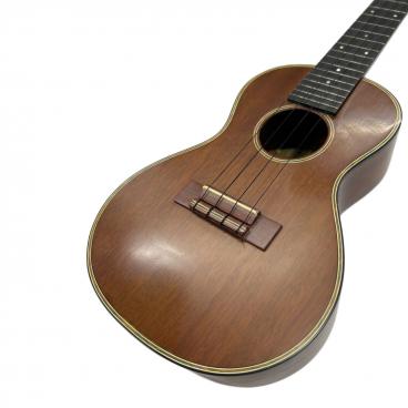 中古】「未使用品」Baton Rouge UR10C-Slim スリムウクレレ コンサート  