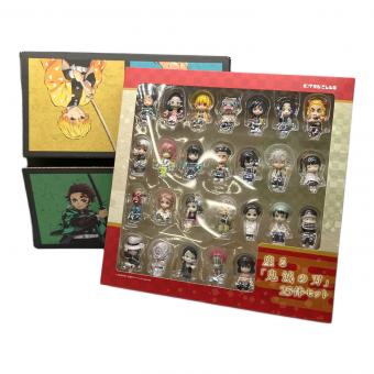 鬼滅の刃  座る「鬼滅の刃」25体セット　限定特典「嘴平伊之助（素顔）」付き