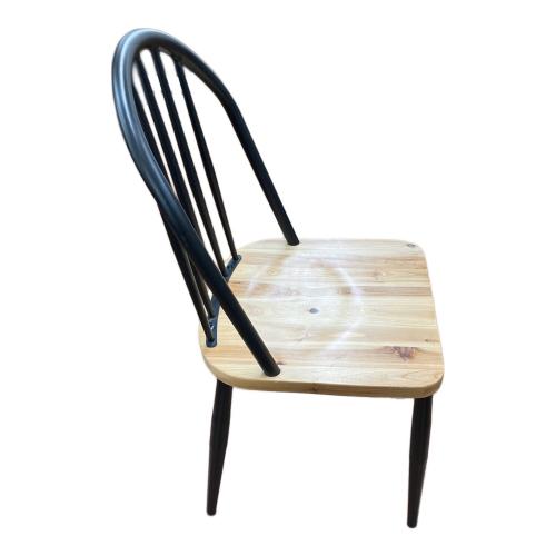 ニトリ ダイニングチェアー ナチュラル×ブラック