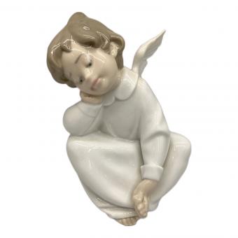 LLADRO (リヤドロ) フィギュリン 天使の考えごと(なんとかなるよ) 4961