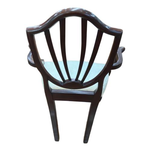 Baker (ベーカー) シールドバックアームチェアー ブラウン