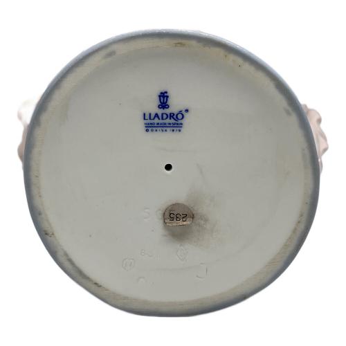 LLADRO (リヤドロ) フィギュリン 踊る少女