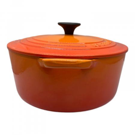 LE CREUSET (ルクルーゼ) ココットロンド オレンジ｜トレファクONLINE