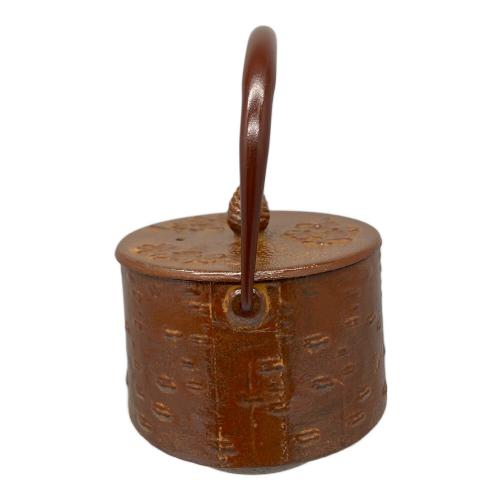 南部鉄器 (ナンブテッキ) 鉄瓶 盛栄堂 桜皮寸筒