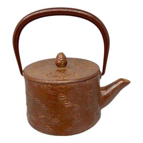 南部鉄器 (ナンブテッキ) 鉄瓶 盛栄堂 桜皮寸筒