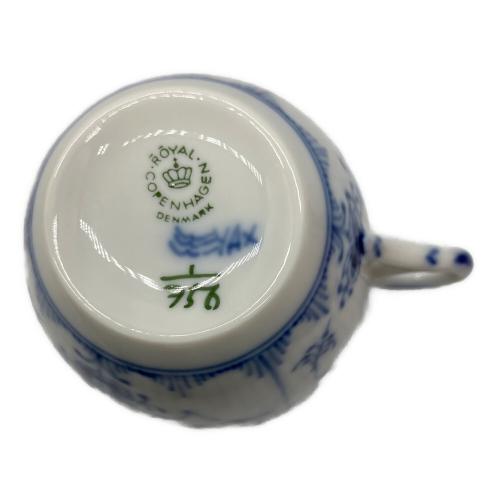 ROYAL COPENHAGEN (ロイヤル・コペンハーゲン) カップ&ソーサー ブルーフルーテッド・ハーフレース