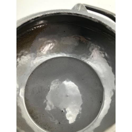 南部鉄器 (ナンブテッキ) 鉄瓶