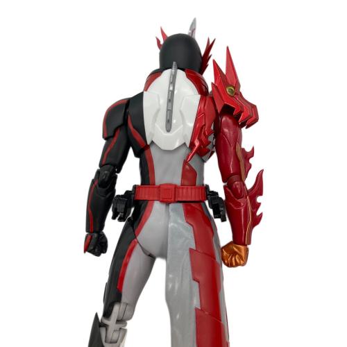 S.H.Figuarts (エス・エイチ・フィギュアーツ) フィギュア