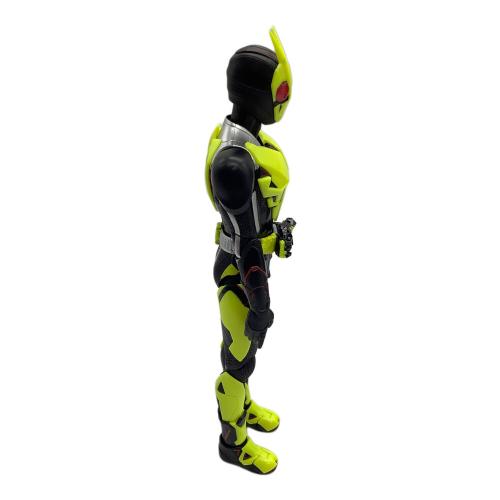 S.H.Figuarts (エス・エイチ・フィギュアーツ) 仮面ライダーゼロワン ライジングホッパー