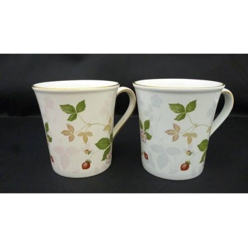 Wedgwood マグカップ 未使用品 ワイルドストロベリーパステル 2Pセット