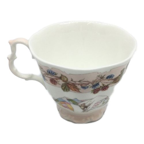 ROYAL DOULTON (ロイヤルドルトン) カップ オータム　ブランベリーヘッジ／ジル・バークレム