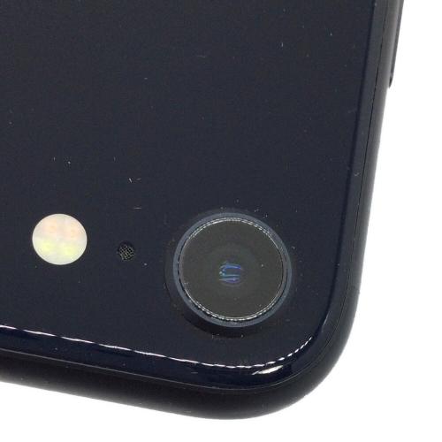 Apple (アップル) iPhone SE(第3世代) MMYC3J/A サインアウト確認済 ○ SIM FREE 修理履歴無し 64GB バッテリー:Bランク 程度:Bランク iOS Blancco社データ消去済み