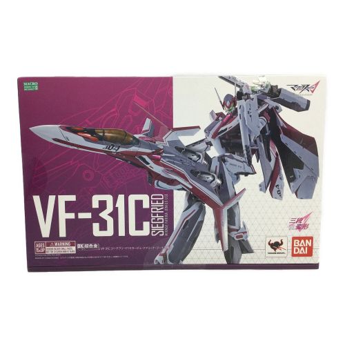 BANDAI (バンダイ) DX超合金 VF-31Cジークフリード スーパーパーツセット 「マクロスΔ」付  ミラージュ・ファリーナ・ジーナス機