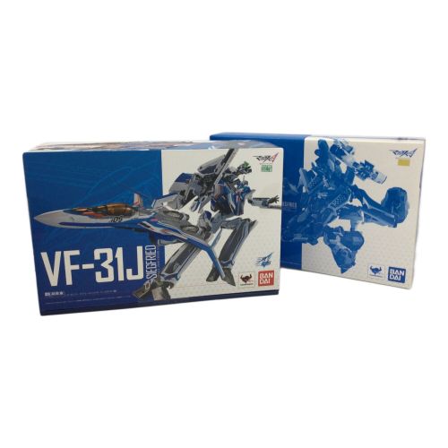 BANDAI (バンダイ) DX超合金 劇場版VF-31Jジークフリード