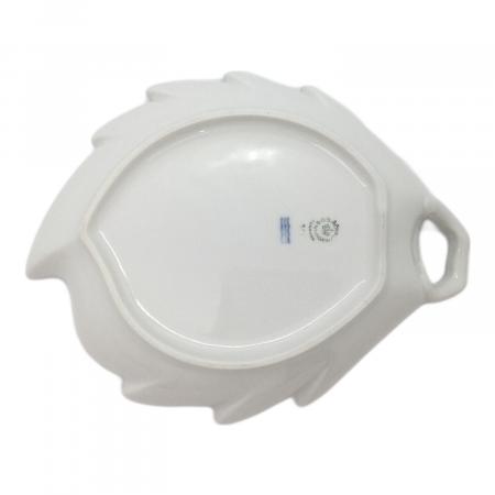 ROYAL COPENHAGEN (ロイヤル・コペンハーゲン) トレー ホワイト