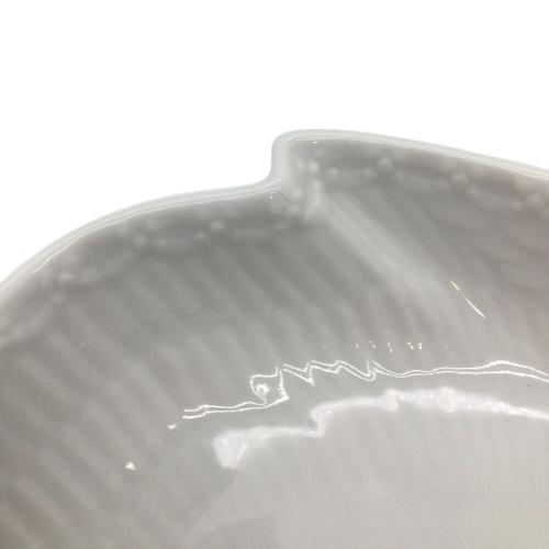 ROYAL COPENHAGEN (ロイヤル・コペンハーゲン) トレー ホワイトフルーテッド・フルレース