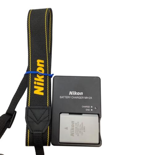 Nikon (ニコン) デジタル一眼レフカメラ D3400 ダブルズームキット -