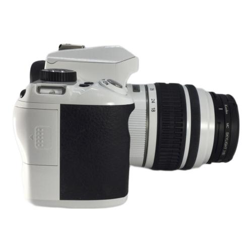 PENTAX (ペンタックス) デジタル一眼レフカメラ K-r ダブルズームキット 1290万画素(総画素) 1240万画素(有効画素) APS-C 23.6mm×15.8mm CMOS 専用電池 SDHCカード SDカード 3923307