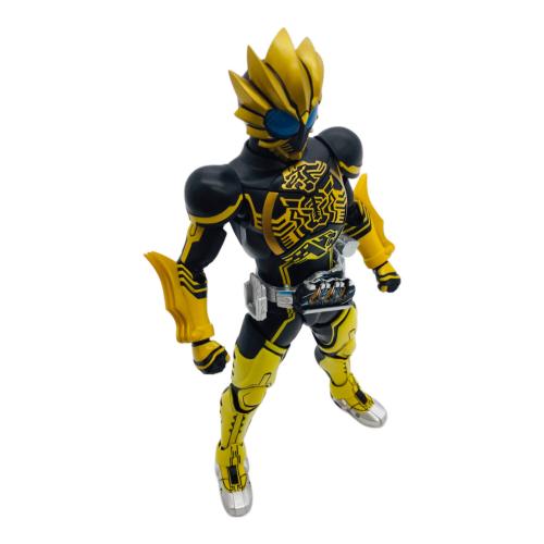 BANDAI(バンダイ) 魂ウェブ商店限定 S.H.Figuarts(真骨彫製法) 仮面ライダーオーズ ラトラーター コンボ