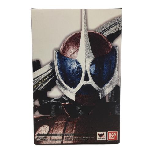 BANDAI (バンダイ) フィギュア S.H.フィギュアーツ (真骨彫製法) 仮面ライダーアクセル