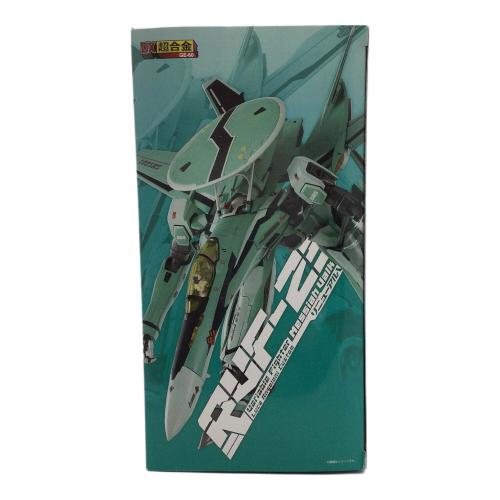 バンダイナムコ フィギュア (ルカ・アンジェローニ機) リニューアルVer. DX超合金 RUF-25 メサイヤバルキリー