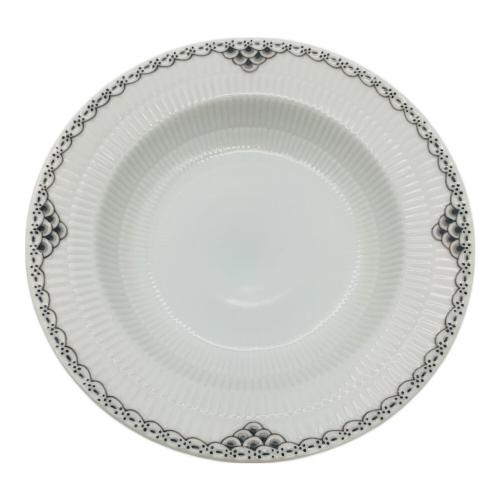 ROYAL COPENHAGEN (ロイヤル・コペンハーゲン) ブラック レース ディーププレート 21cm 2Pセット