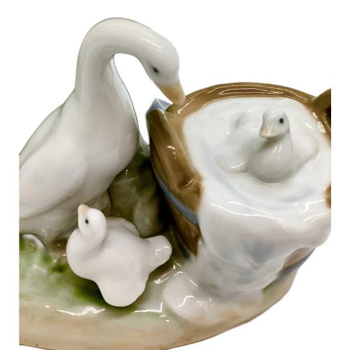 LLADRO (リヤドロ) フィギュリン 5285 農場の夏 約24cm