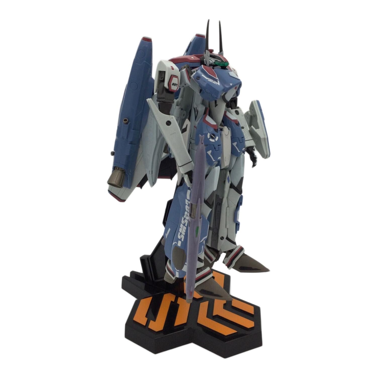 BANDAI (バンダイ) DX超合金 箱傷み有 VF-25F スーパーメサイア