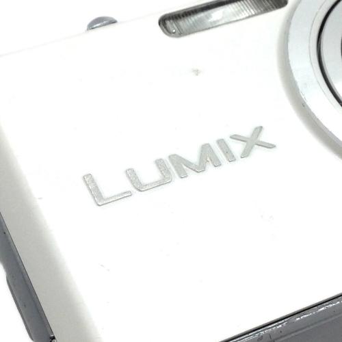 Panasonic (パナソニック) コンパクトデジタルカメラ DMC-FX33-W