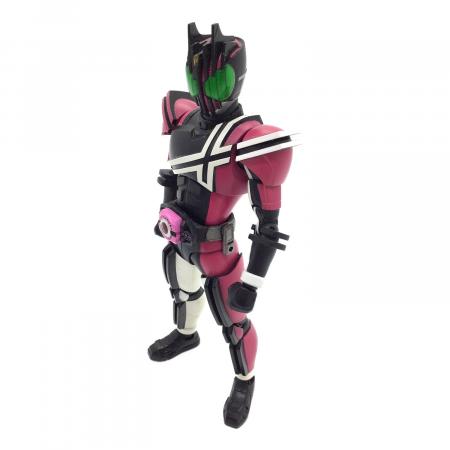真骨彫 仮面ライダーディケイド ネオディケイドライバーver 51Co-nv9BtL._AC_UF894,