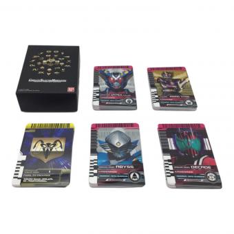 仮面ライダーディケイド (カメンライダーディケイド) CSMライダーカードセット EXTRA 仮面ライダー ※カード2枚欠品