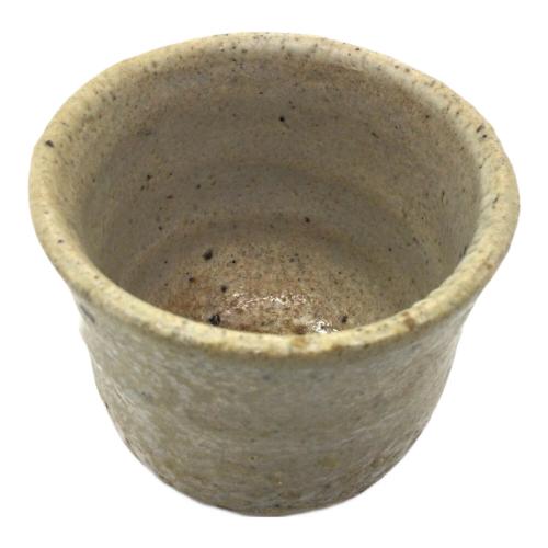 唐津焼 (カラツヤキ) ぐい呑み 内田皿屋窯