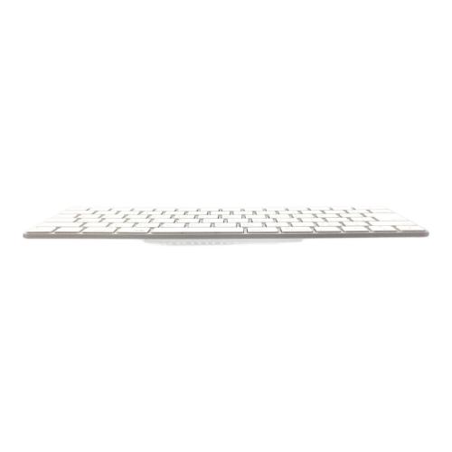 Apple (アップル) Magic Keyboard キーボード A2450 ホワイト