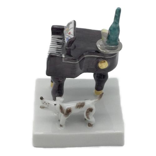 Meissen (マイセン) フィギュリン ピアノと犬