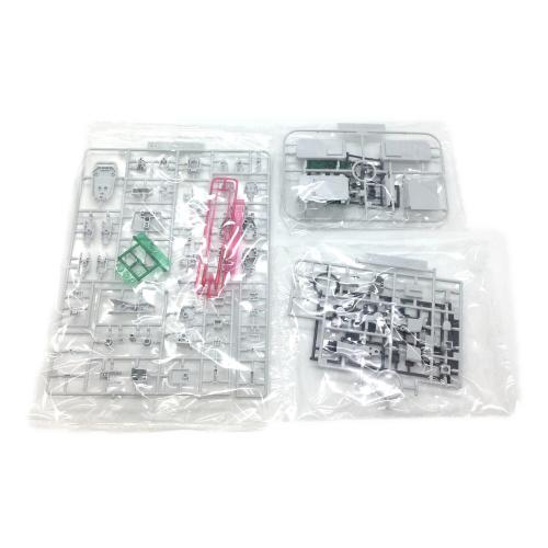 BANDAI (バンダイ) HGUC 1/144 陸戦型ガンダム(パラシュート・パック仕様) プラモデル『機動戦士ガンダム 第08MS小隊』 ガンプラ