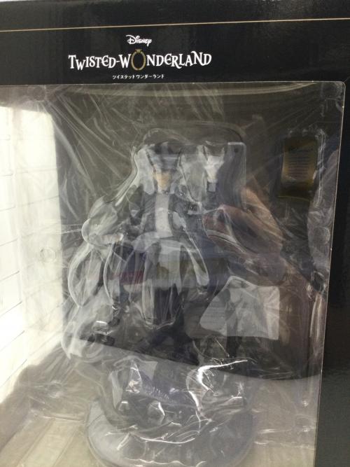 TWISTED WONDERLAND (ツイステッドワンダーランド) フィギュア