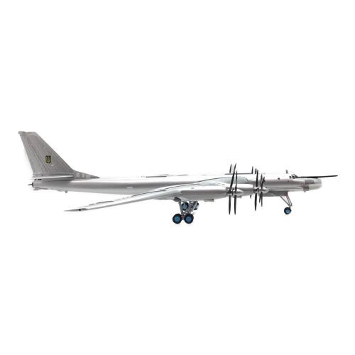 herpa (ヘルパ)　1/200 ツポレフ TU-95MS ベアH ウクライナ空軍 第106重爆撃機師団 模型