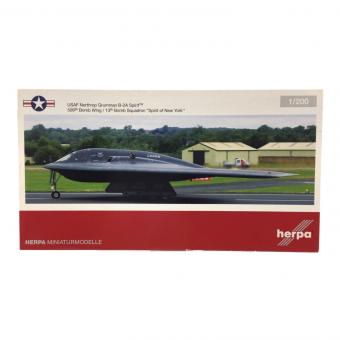 herpa (ヘルパ) B-2A アメリカ空軍 第509爆撃航空団 第13爆撃飛行隊 模型