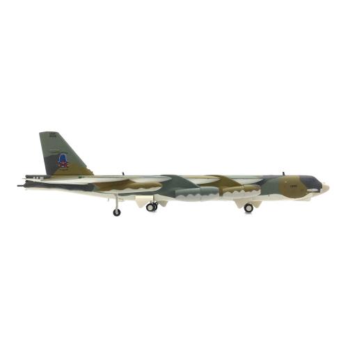herpa (ヘルパ) B-52H アメリカ空軍 第309爆撃航空団 ”Rod River Raiders” 模型