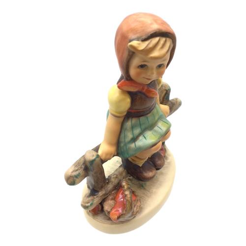 GOEBEL (ゲーベル) ゲーベル フンメル人形 女の子