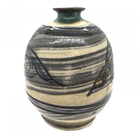 壺屋焼　琉球陶器　急須　土瓶　作者不明　金城次郎？　琉球焼　骨董　アンティーク 琉球壺屋焼 (リュウキュウツボヤヤキ) 花瓶 金城次郎｜トレファクONLINE