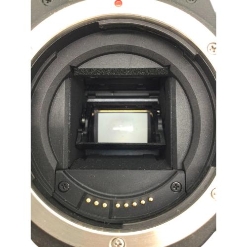 CANON (キヤノン) デジタル一眼レフカメラ EOS kiss X9 レンズキズ有 ダブルズームキット