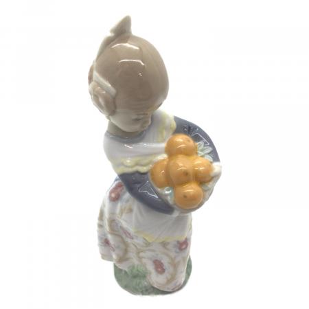 LLADRO (リヤドロ) フィギュリン バレンシアの女｜トレファクONLINE