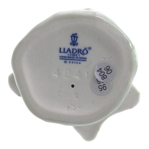 LLADRO (リヤドロ) フィギュリン バレンシアの女