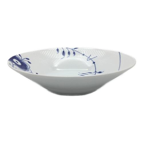 ROYAL COPENHAGEN (ロイヤル・コペンハーゲン) パスタプレート ブルーフルーテッド・メガ