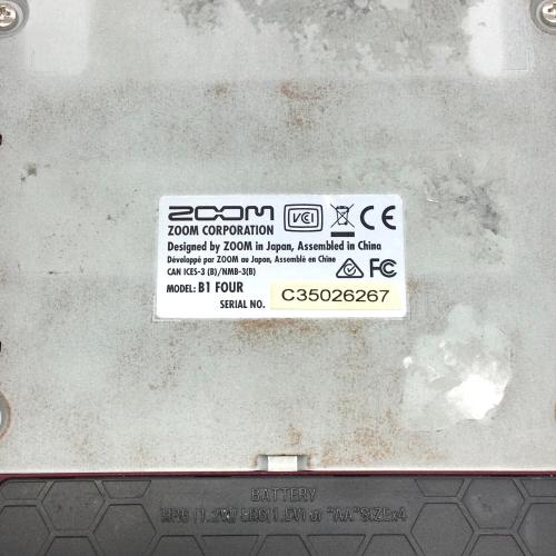 ZOOM (ズーム) ベース用マルチエフェクター B1 four